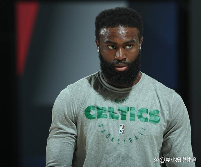 疯狂！冠军后卫加盟湖人，新三巨头出炉，NBA震撼交易方案曝光