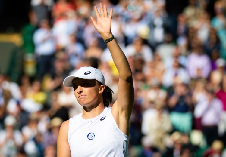 他在场上不 他在场上不