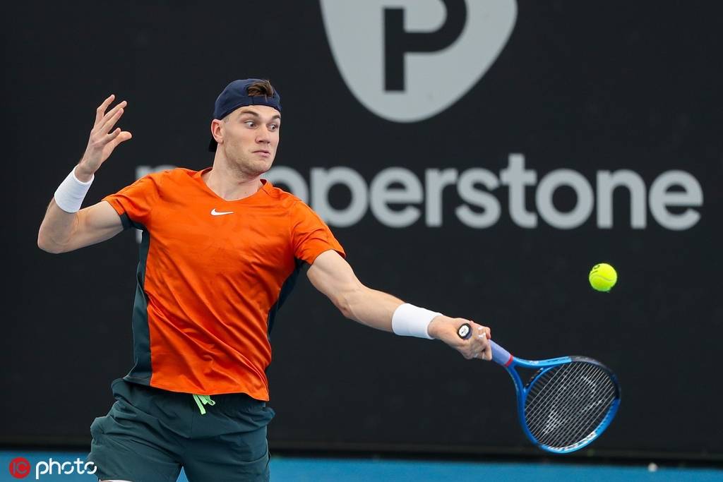 DO：切尔西将评估佩特洛维奇和桑切斯能否当一门，可能会签新门将.